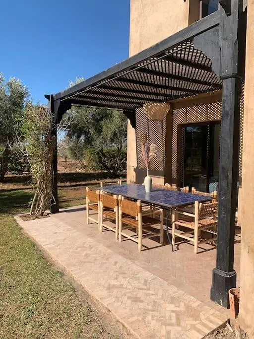 Villa Ily Marrakech Avec Piscine Et Vue Sur L'Altas : Coup De Coeur! Marrakesh