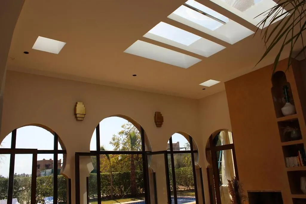 Villa Ily Marrakech Avec Piscine Et Vue Sur L'Altas : Coup De Coeur! Marrakesh