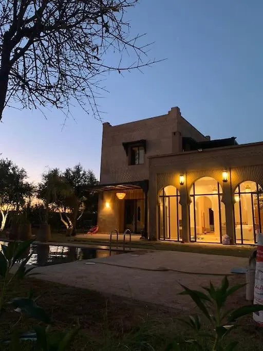 Villa Ily Marrakech Avec Piscine Et Vue Sur L'Altas : Coup De Coeur! Marrakesh
