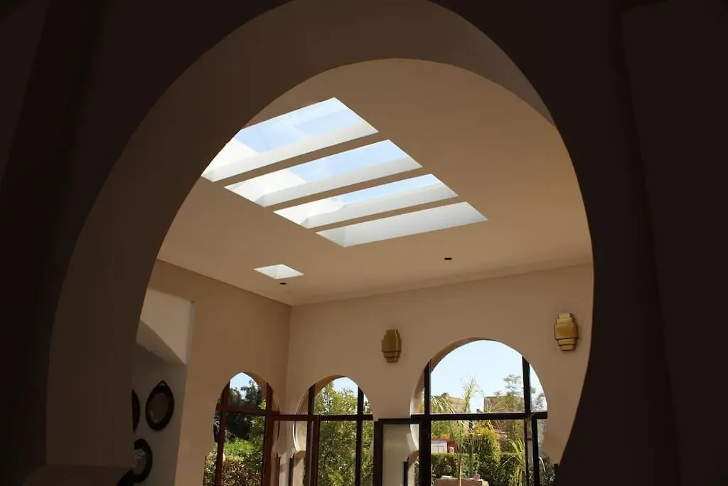 Villa Ily Marrakech Avec Piscine Et Vue Sur L'Altas : Coup De Coeur! Marrakesh