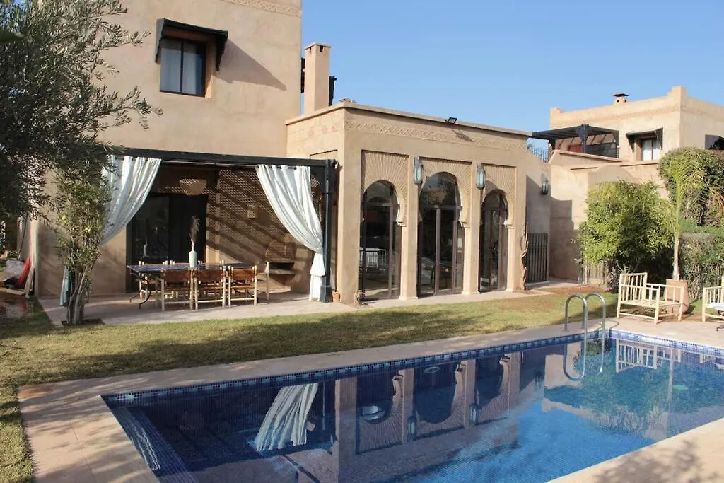 Villa Ily Marrakech Avec Piscine Et Vue Sur L'Altas : Coup De Coeur! Marrakesh 0*,  Marokko