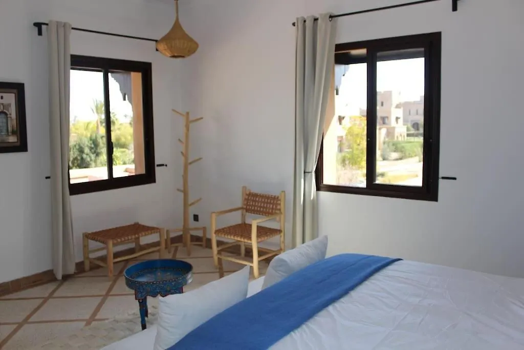 Villa Ily Marrakech Avec Piscine Et Vue Sur L'Altas : Coup De Coeur! Marrakesh