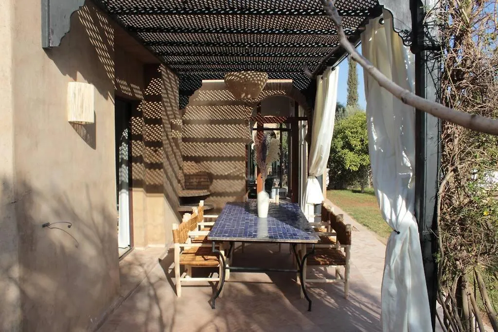 Villa Ily Marrakech Avec Piscine Et Vue Sur L'Altas : Coup De Coeur! Marrakesh