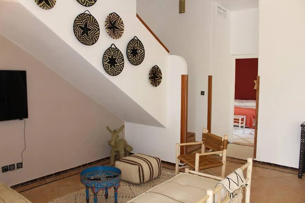 Villa Ily Marrakech Avec Piscine Et Vue Sur L'Altas : Coup De Coeur! Marrakesz